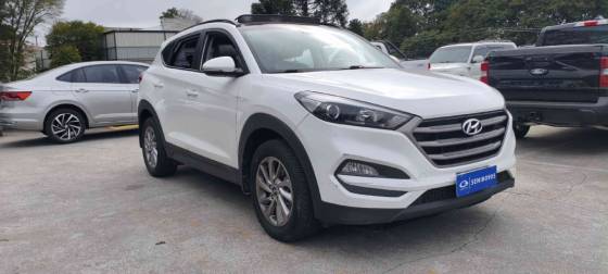 HYUNDAI TUCSON 1.6 16V T-GDI GASOLINA GLS ECOSHIFT HYUNDAI TUCSON 1.6 16V T-GDI GASOLINA GLS ECOSHIFT